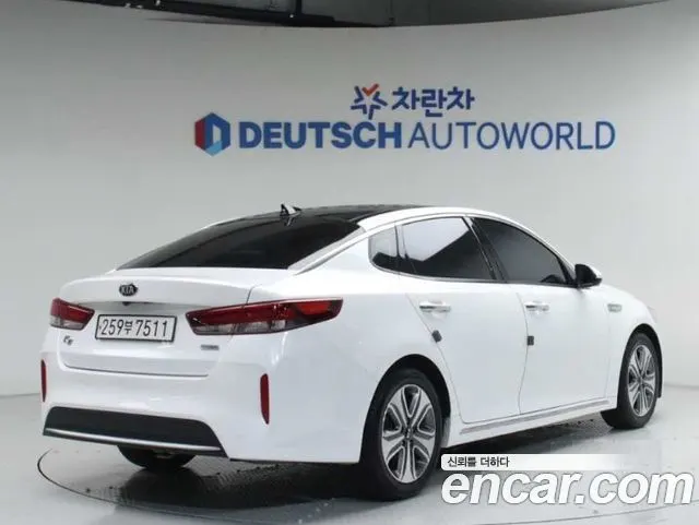 KIA K5 HYBRID 2018 — 143 008 км, белый, Корея — под ключ — фото 2