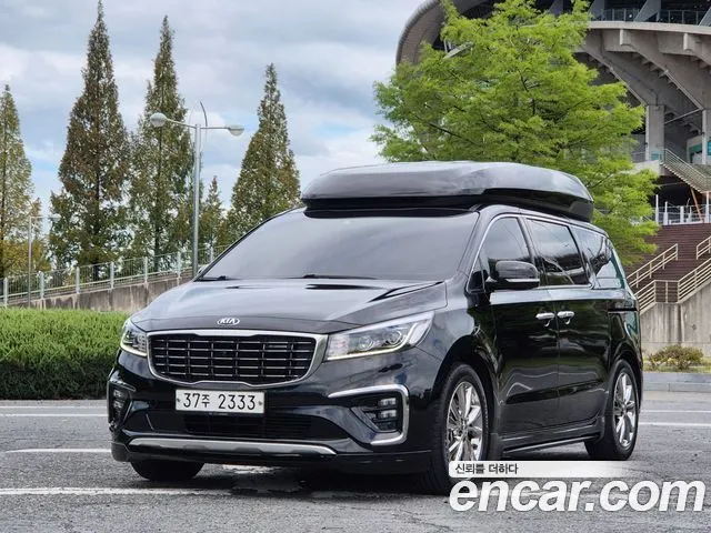 KIA CARNIVAL 2019 — 47 122 км, чёрный, Корея — под ключ — фото 1