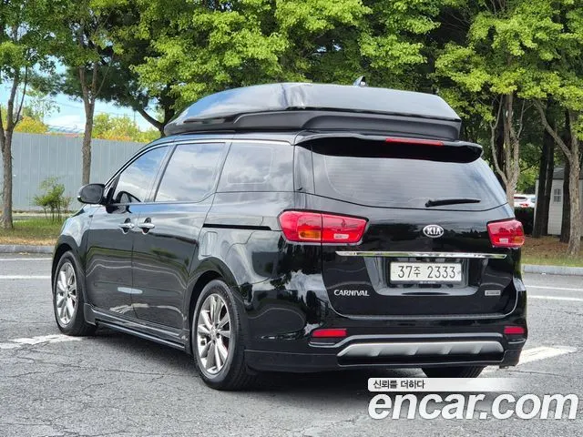 KIA CARNIVAL 2019 — 47 122 км, чёрный, Корея — под ключ — фото 2