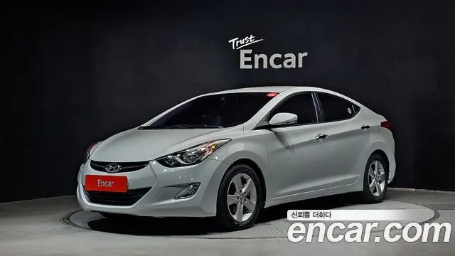 HYUNDAI AVANTE MD 2012
