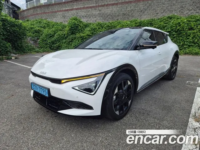 KIA EV6 2025