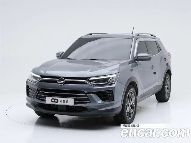 KGM BEAUTIFUL KORANDO 2022 — 101 938 км, серый, Корея — под ключ — фото 1