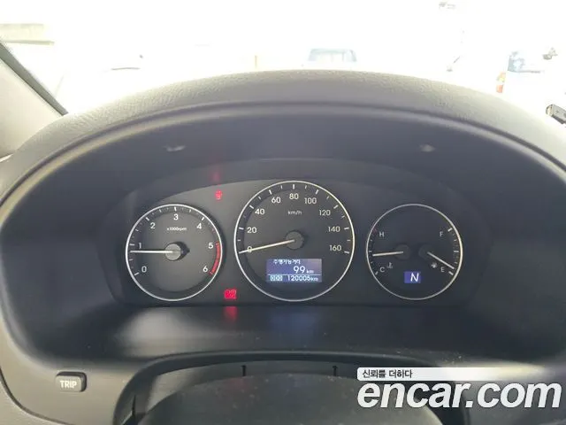 HYUNDAI GRAND STAREX 2017 — 120 005 км, серебристо-серый, Корея — под ключ — фото 7