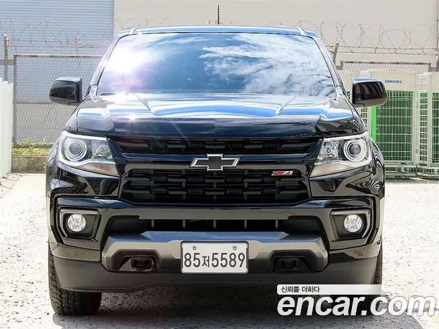 CHEVROLET REAL NEW COLORADO 2021 — 66 844 км, чёрный, Корея — под ключ — фото 11