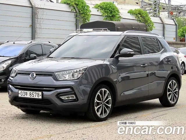KGM TIVOLI ARMOUR 2019 — 56 220 км, серебристо-серый, Корея — под ключ — фото 2