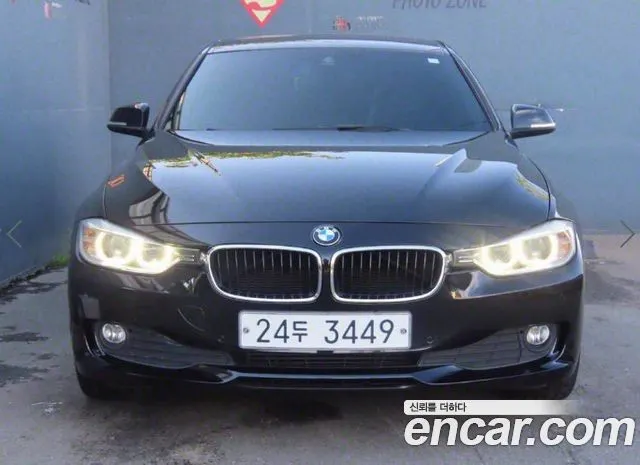 BMW 3 SERIES 2014 — 271 817 км, чёрный, Корея — под ключ — фото 2