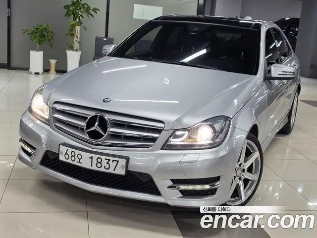 MERCEDES-BENZ C-CLASS W204 2013
