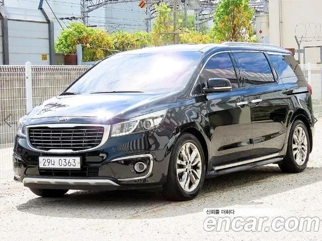 KIA CARNIVAL 2017 — 203 403 км, чёрный, Корея — под ключ — фото 2