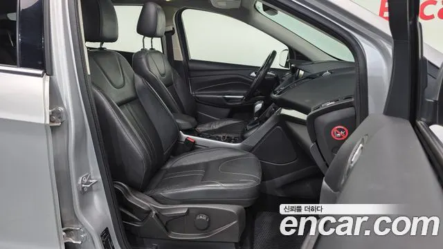 FORD KUGA 2016 — 140 633 км, серебристый, Корея — под ключ — фото 11