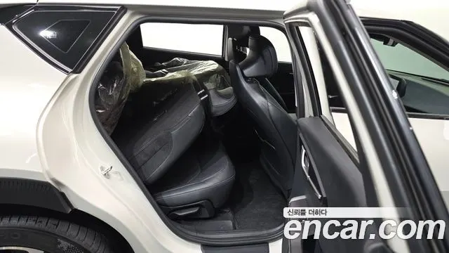 KIA EV6 2022 — 142 467 км, белый-перламутр, Корея — под ключ — фото 12