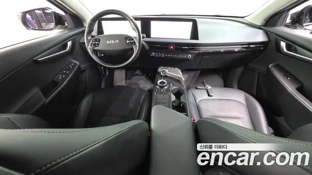 KIA EV6 2022 — 142 467 км, белый-перламутр, Корея — под ключ — фото 7