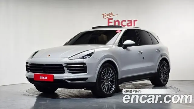 PORSCHE CAYENNE 2022 — 46 383 км, серебристо-серый, Корея — под ключ — фото 1