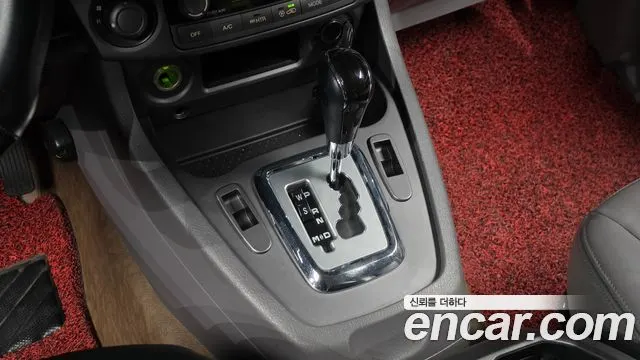KGM KORANDO TURISMO 2016 — 121 434 км, серебристый, Корея — под ключ — фото 9