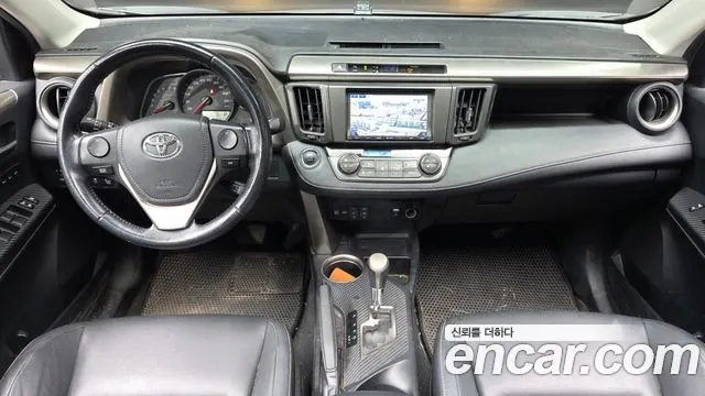 TOYOTA RAV4 2015 — 58 592 км, серебристый, Корея — под ключ — фото 7
