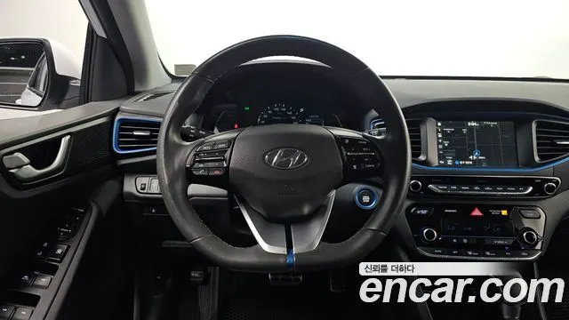 HYUNDAI IONIQ HYBRID 2018 — 99 224 км, белый, Корея — под ключ — фото 12