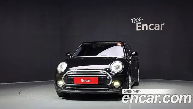 MINI COOPER CLUBMAN 2017 — 123 183 км, чёрный, Корея — под ключ — фото 3