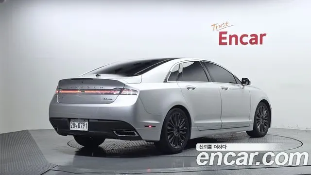 LINCOLN MKZ 2016 — 103 072 км, серебристый, Корея — под ключ — фото 2