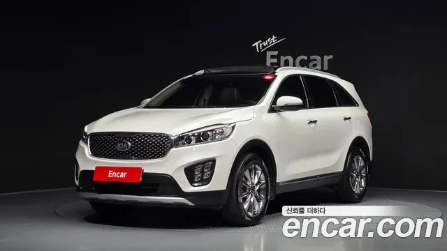 KIA SORENTO 2016 — 79 714 км, белый, Корея — под ключ — фото 1