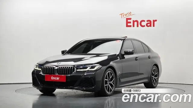 BMW 5 SERIES 2023