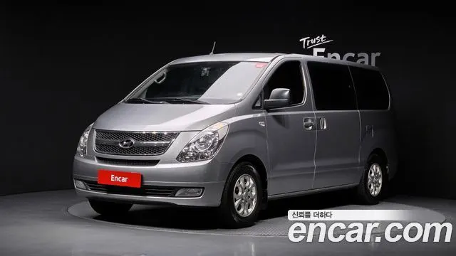 HYUNDAI GRAND STAREX 2014