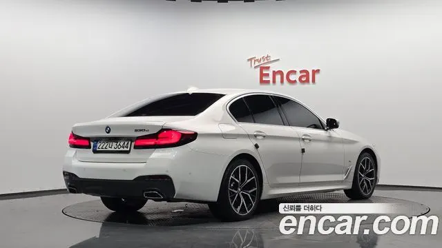 BMW 5 SERIES 2021