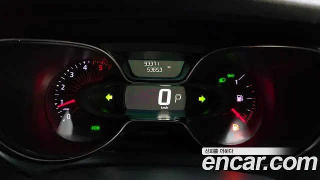 RENAULT KOREA QM3 2017 — 93 371 км, белый-перламутр, Корея — под ключ — фото 8