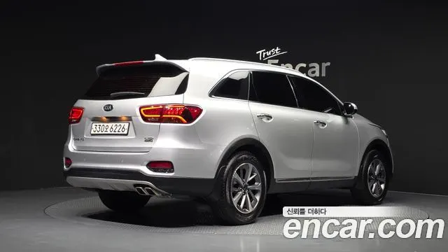KIA SORENTO 2019 — 99 840 км, серебристый, Корея — под ключ — фото 2
