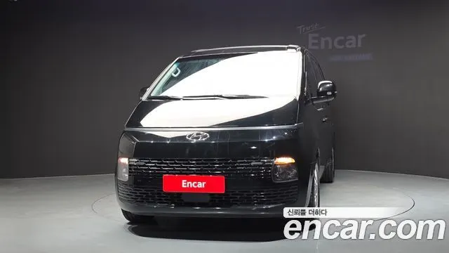 HYUNDAI STARIA 2022 — 154 682 км, чёрный, Корея — под ключ — фото 3