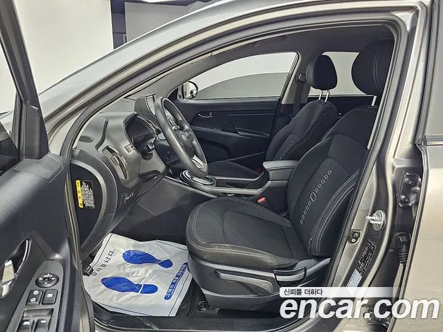 KIA SPORTAGE R 2012 — 185 000 км, серый, Корея — под ключ — фото 6