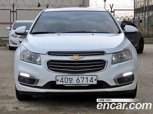 CHEVROLET AMAZING NEW CRUZE5 2015
