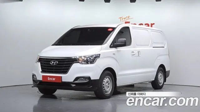 HYUNDAI GRAND STAREX 2021