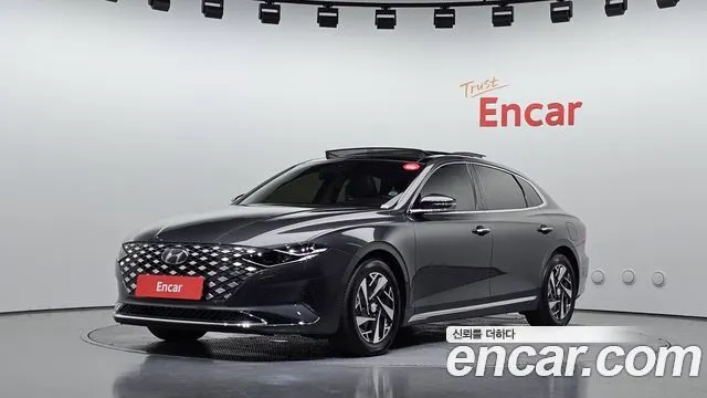 HYUNDAI GRANDEUR HYBRID 2020