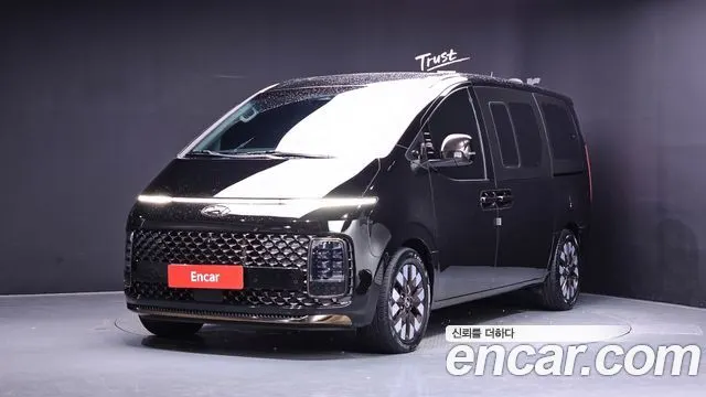 HYUNDAI STARIA 2022
