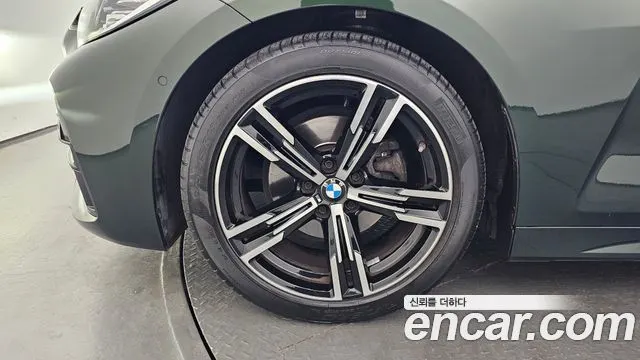 BMW 4 SERIES 2021 — 121 544 км, тёмно-зелёный, Корея — под ключ — фото 5