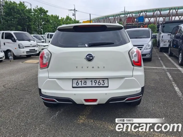 KGM TIVOLI ARMOUR 2019 — 62 169 км, белый-перламутр, Корея — под ключ — фото 4