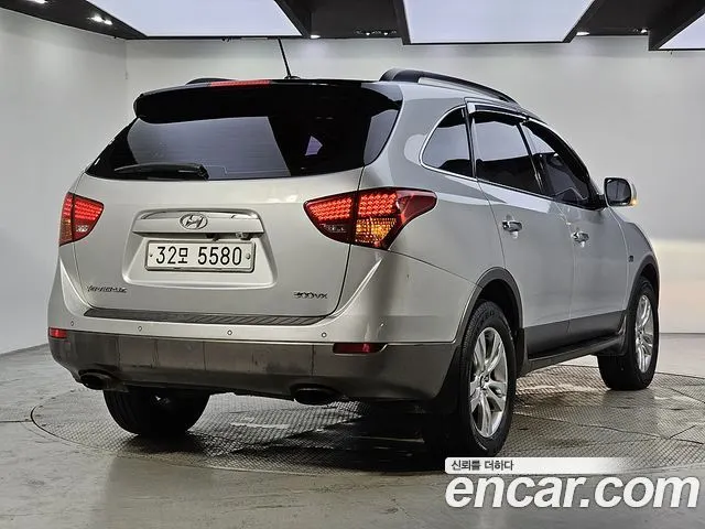 HYUNDAI VERACRUZ 2010 — 153 782 км, серебристый, Корея — под ключ — фото 4