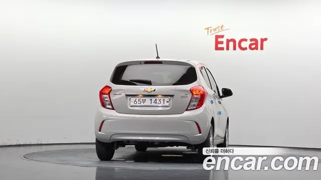CHEVROLET SPARK 2018 — 48 613 км, белый-перламутр, Корея — под ключ — фото 4
