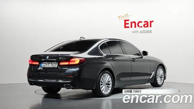 BMW 5 SERIES 2021