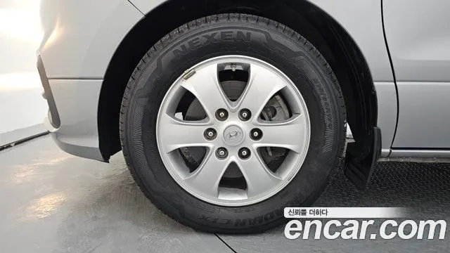 HYUNDAI GRAND STAREX 2019 — 109 637 км, серебристый, Корея — под ключ — фото 5