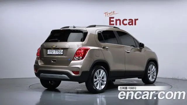 CHEVROLET TRAX 2019 — 196 337 км, коричневый, Корея — под ключ — фото 2