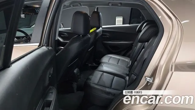 CHEVROLET TRAX 2019 — 196 337 км, коричневый, Корея — под ключ — фото 12