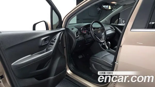 CHEVROLET TRAX 2019 — 196 337 км, коричневый, Корея — под ключ — фото 10
