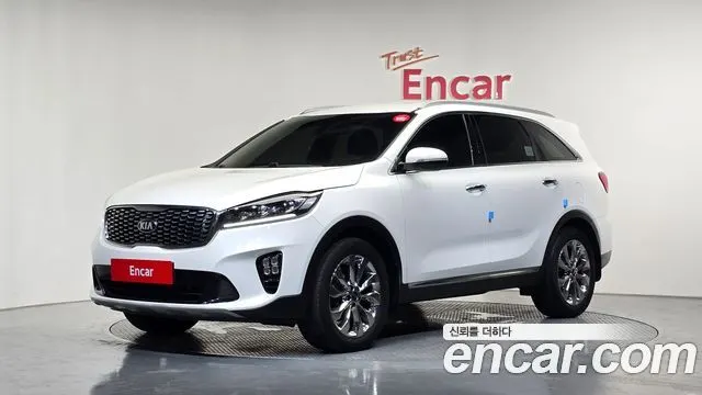 KIA SORENTO 2018 — 58 792 км, белый, Корея — под ключ — фото 1