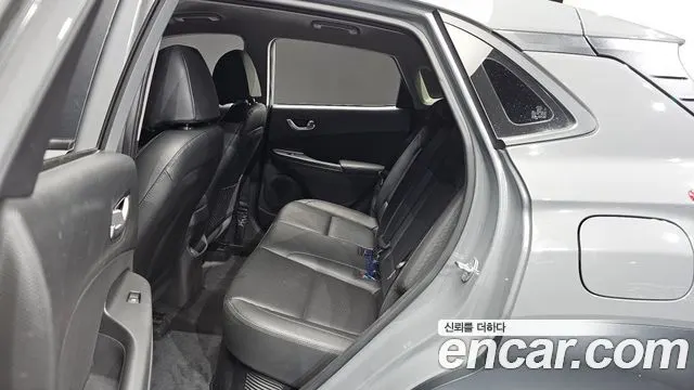 HYUNDAI KONA HYBRID 2023 — 31 110 км, серебристо-серый, Корея — под ключ — фото 12