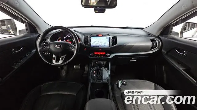 KIA SPORTAGE R 2012 — 119 648 км, белый, Корея — под ключ — фото 7