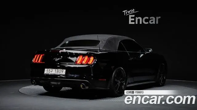 FORD MUSTANG 2016 — 107 911 км, чёрный, Корея — под ключ — фото 1