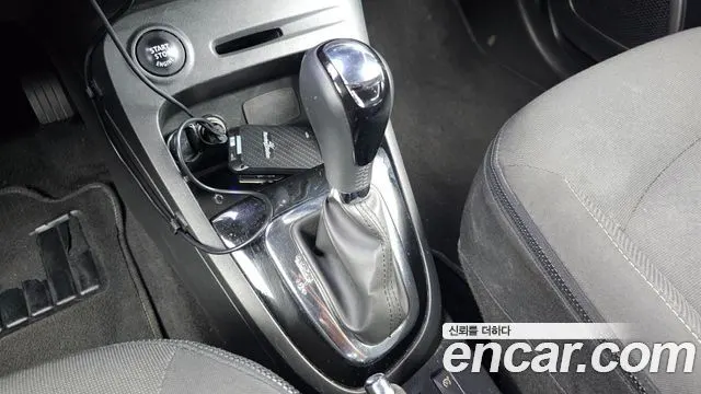 RENAULT KOREA QM3 2016 — 138 565 км, белый-перламутр, Корея — под ключ — фото 9