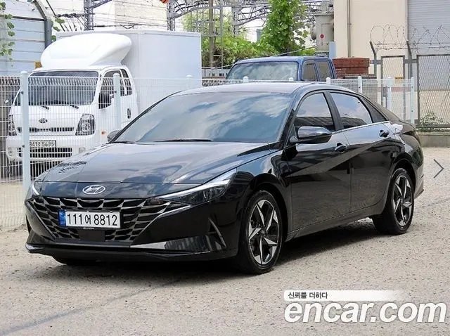 HYUNDAI AVANTE 2021