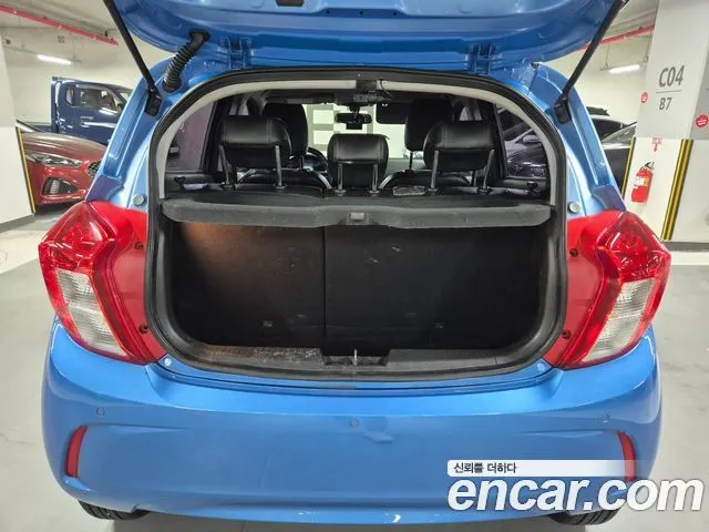 CHEVROLET SPARK 2017 — 134 000 км, синий, Корея — под ключ — фото 9