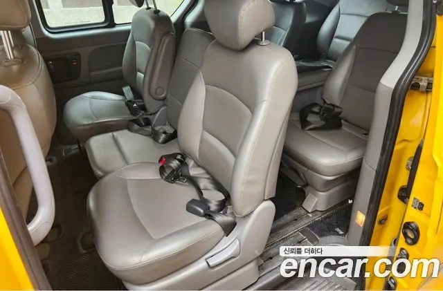 HYUNDAI GRAND STAREX 2014
